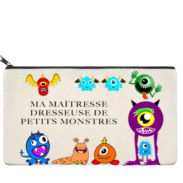 Trousse : maîtresse dresseuse de petits monstres
