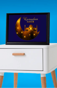 Cadre lune dorée ramadan