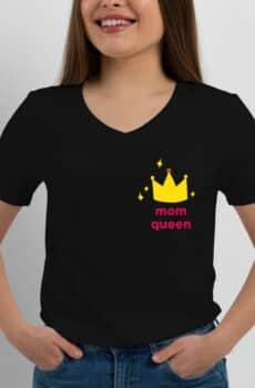 Tee-Shirt Mom Queen