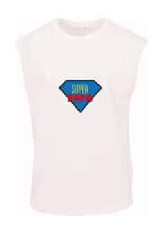 le débardeur homme humour Super Papa personnalisé à l'occasion de la fête des pères est un débardeur blanc avec un motif en forme de diamant qui est bleu vif avec une bordure noire dans lequel il est inscrit super papa écrit en en rouge et jaune