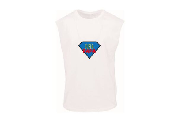 le débardeur homme humour Super Papa personnalisé à l'occasion de la fête des pères est un débardeur blanc avec un motif en forme de diamant qui est bleu vif avec une bordure noire dans lequel il est inscrit super papa écrit en en rouge et jaune