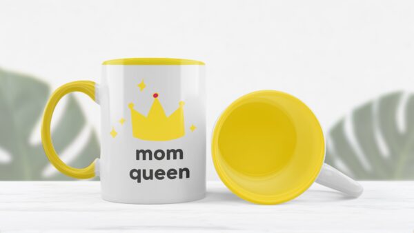 Tasse Mom Queen jaune 
