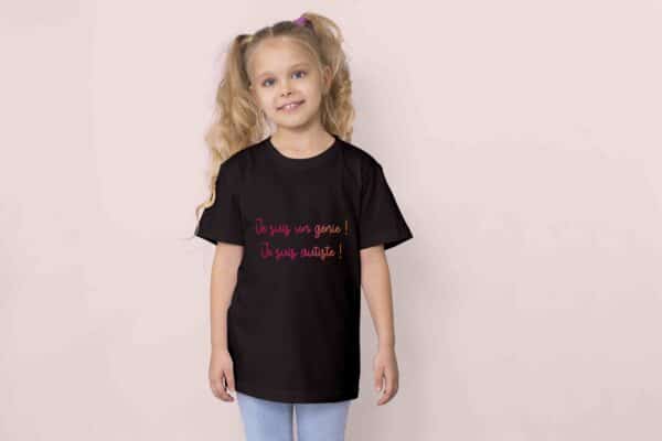 Cadeau personnalisé autisme : T-Shirt Noir "je suis un génie je suis autiste"