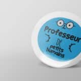 Objet à personnaliser de maître : Badge professeur de petits humains bleu