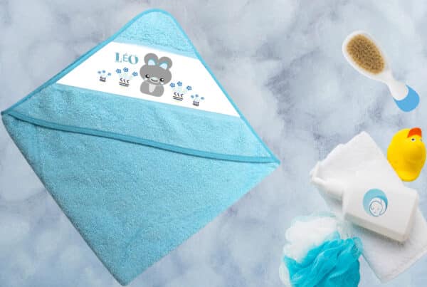 cape de bain personnalisée bleue chat