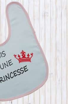 Bavoir personnalisé je suis une princesse