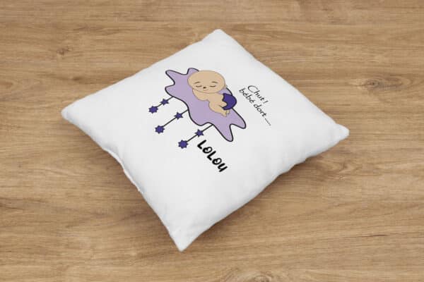 Coussin personnalisé naissance bébé dort nuage