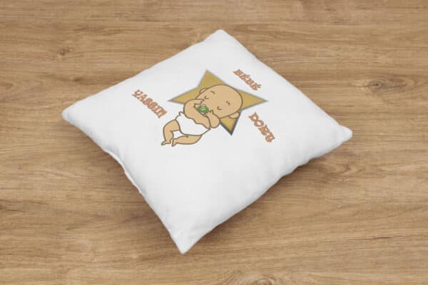 coussin personnalisé bébé dort