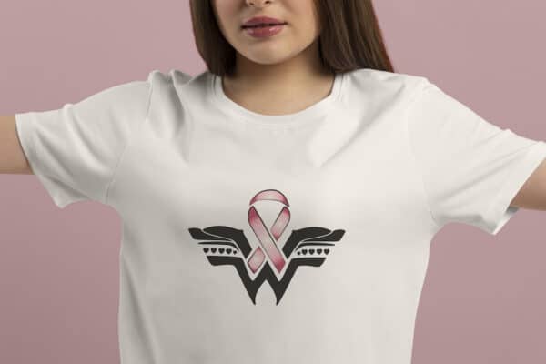 T-Shirt Octobre rose super woman noir