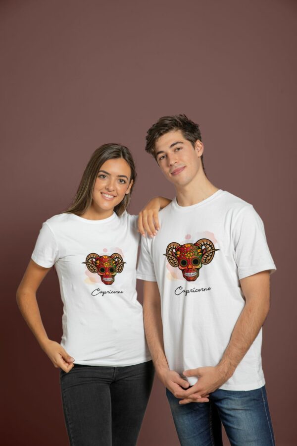 Photo T-shirt capricorne rouge