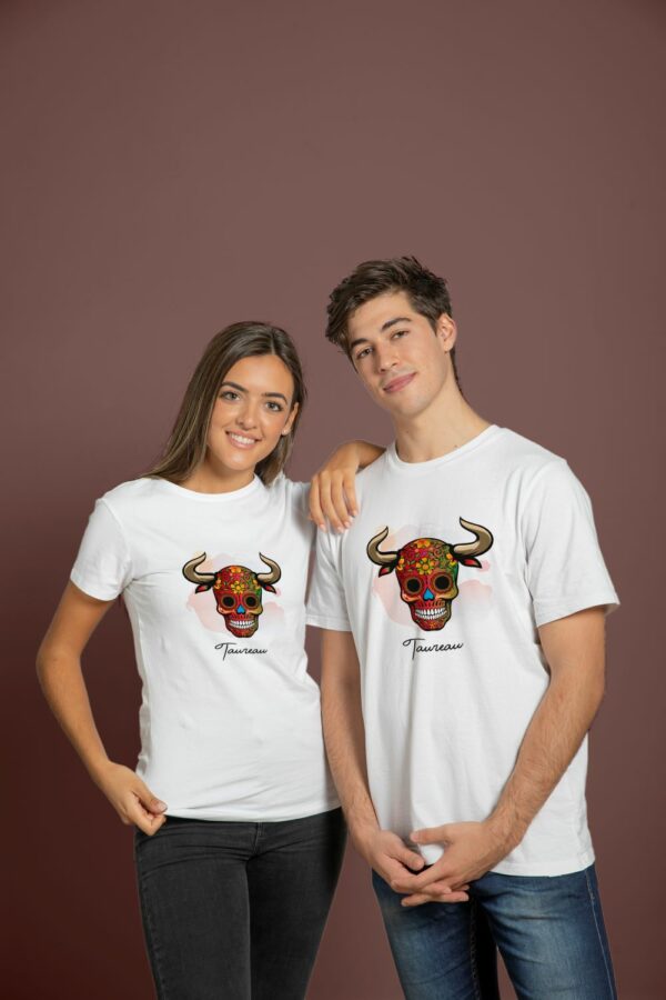 Photo T-shirt Taureau Rouge