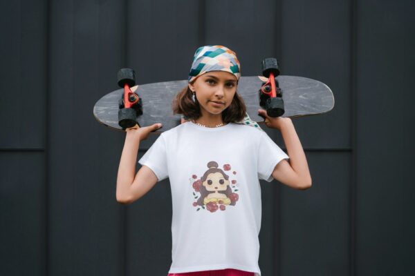 T-shirt Disney Pop : Ajoutez une touche féerique à votre look – Image 3