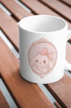 Tasse coquette : miroir rose