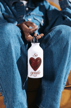 Gourde coquette : coeur rouge